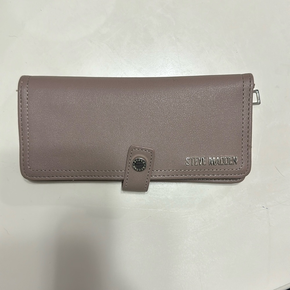 Steve Madden Wallet